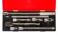 Набор инструментов слесарно-монтажный JTC-K4081 (ключ трещот. 1/2", 36 зуб., ворот., удлинит., 8 предметов)
