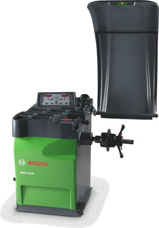 Балансировочный стенд Bosch WBE 4200
