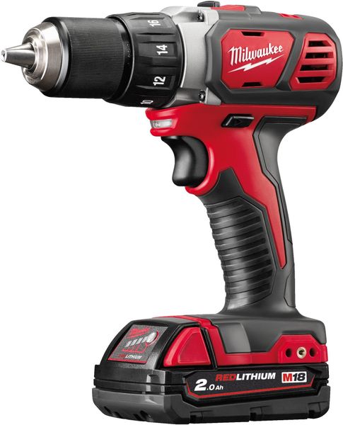 Аккумуляторная безударная дрель-шуруповерт Milwaukee M18 BDD-202C (Арт. 4933443555)