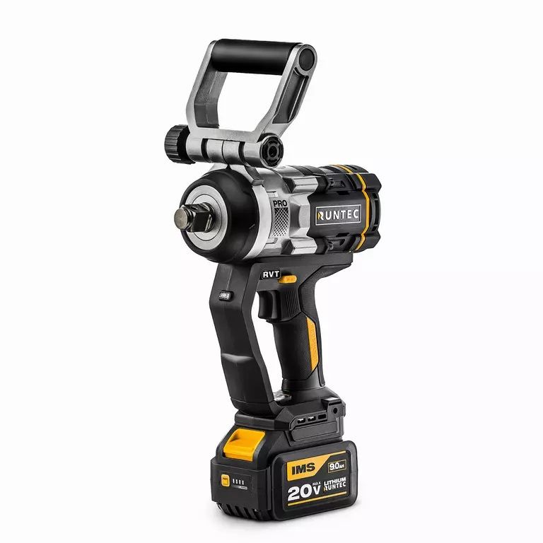 Гайковерт ударный аккумуляторный RUNTEC PRO RT-IW2100 (3/4", 20 В, 2*9 Ач, 2100 Нм)