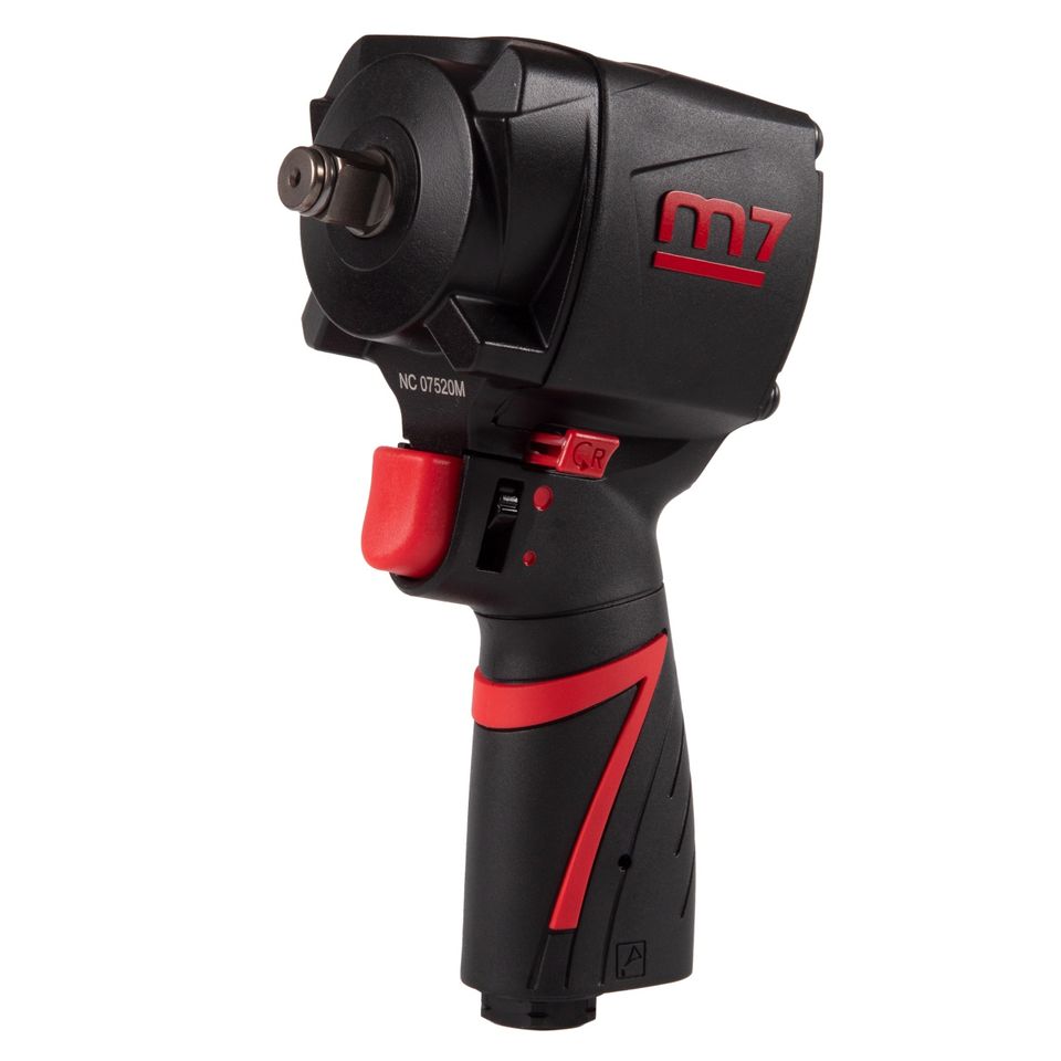 Гайковерт пневматический ударный укороченный MIGHTY SEVEN NC-4670Q (1/2", 884 Нм)