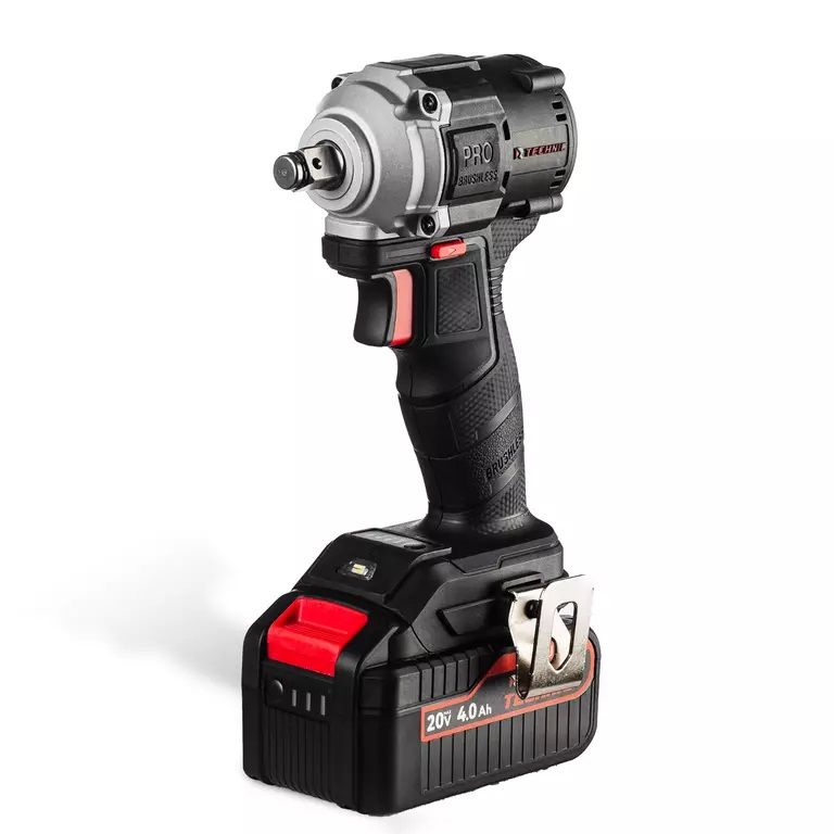 Гайковерт ударный аккумуляторный RUNTEC TECHNIC RT-IW300T (1/2", 20 В, 2*4 Ач, 300 Нм)